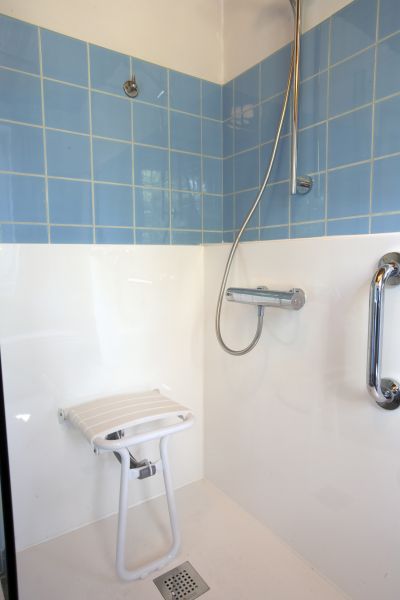 Elderly Shower Installation in Independence